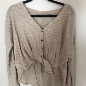Jojo Oversized Thermal Button-Front Top Size: S